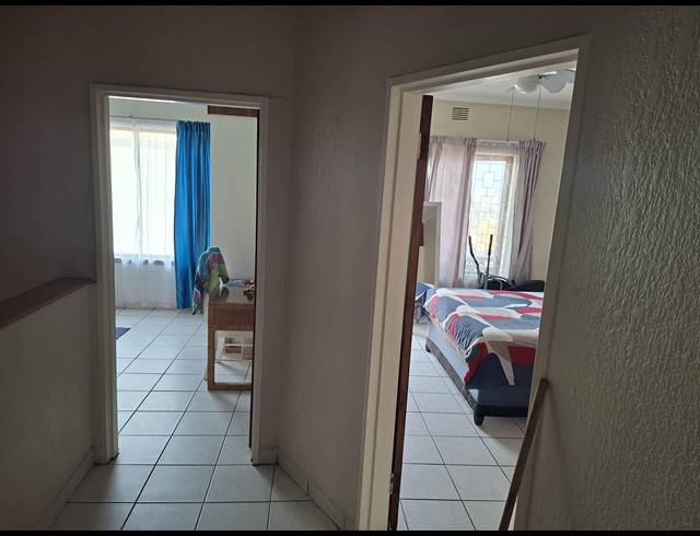 3 BEDROOM DUPLEX FOR SALE IN UVONGO BEACH